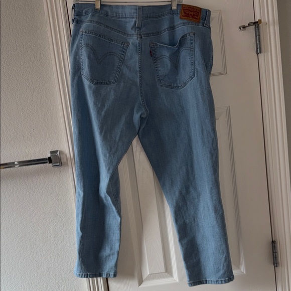 Levi's Light Blue Denim Boyfriend Jeans - Picture 7 of 7